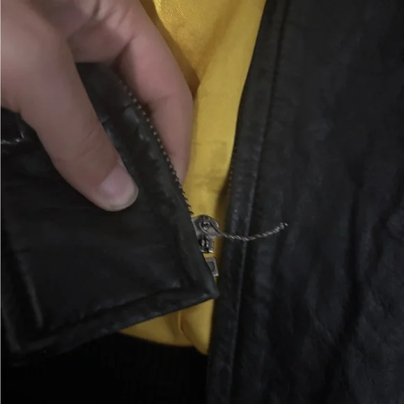 Sold - Picture 5 of 8